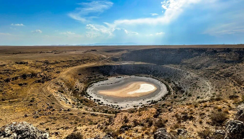 Meyil Obruk Lake